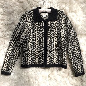 Vintage Cardigan 100% Wool Leopard Design
